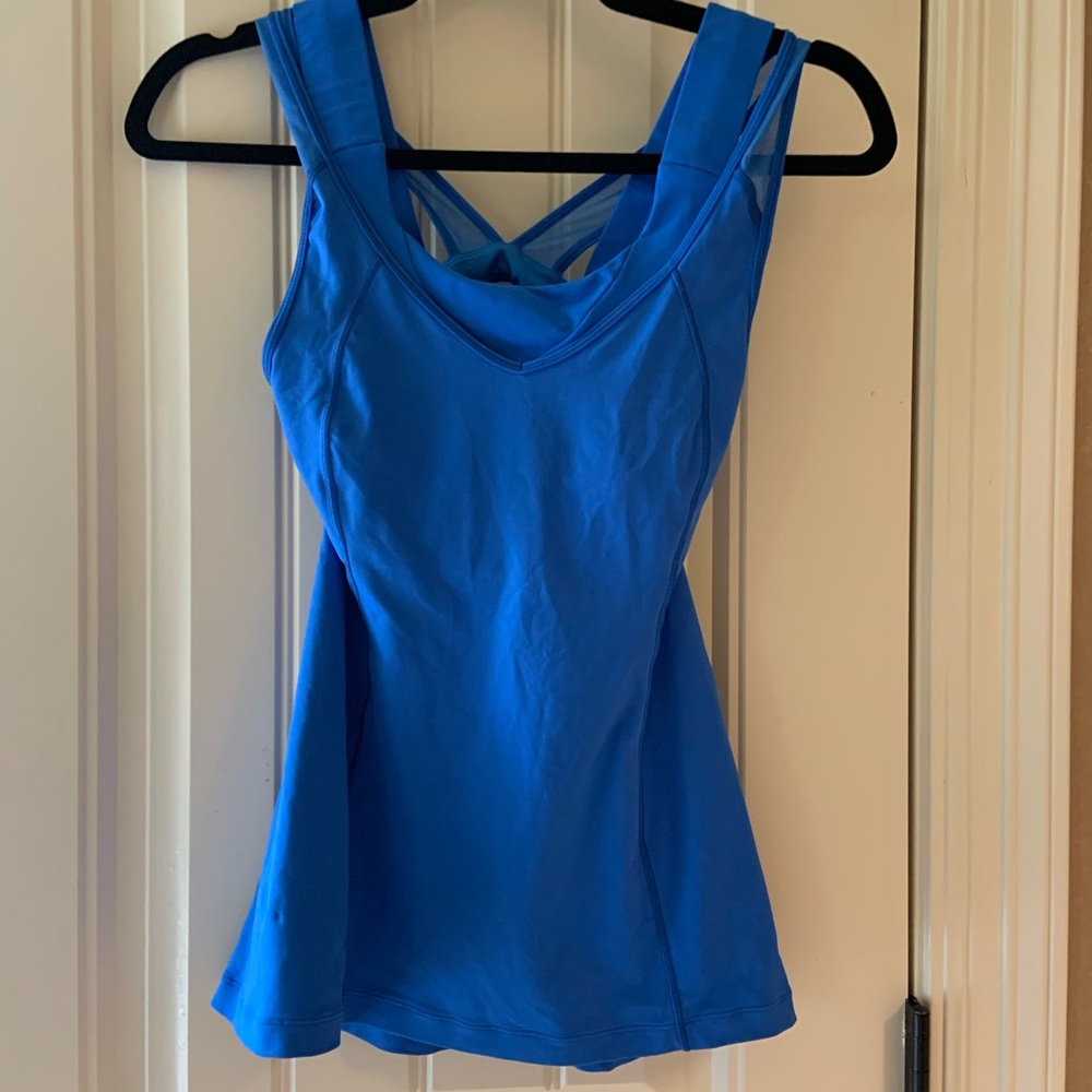Lululemon tank